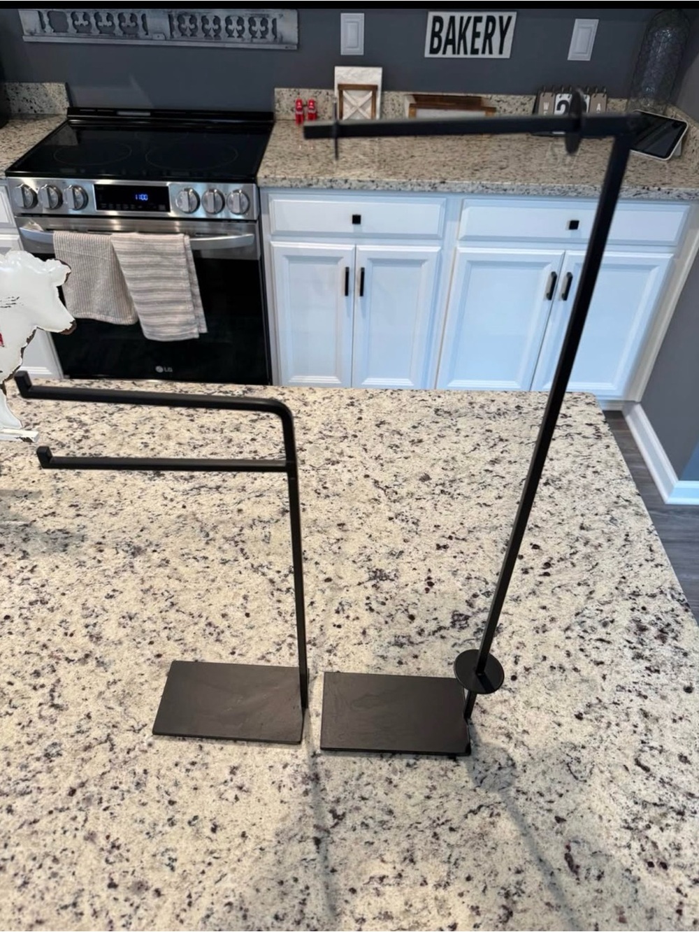Hearth & Hand Matte Black Towel and Toilet Paper Holder